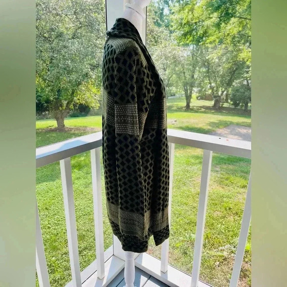 Adam Levine geometric olive green/black cardigan large - Picture 3 of 9